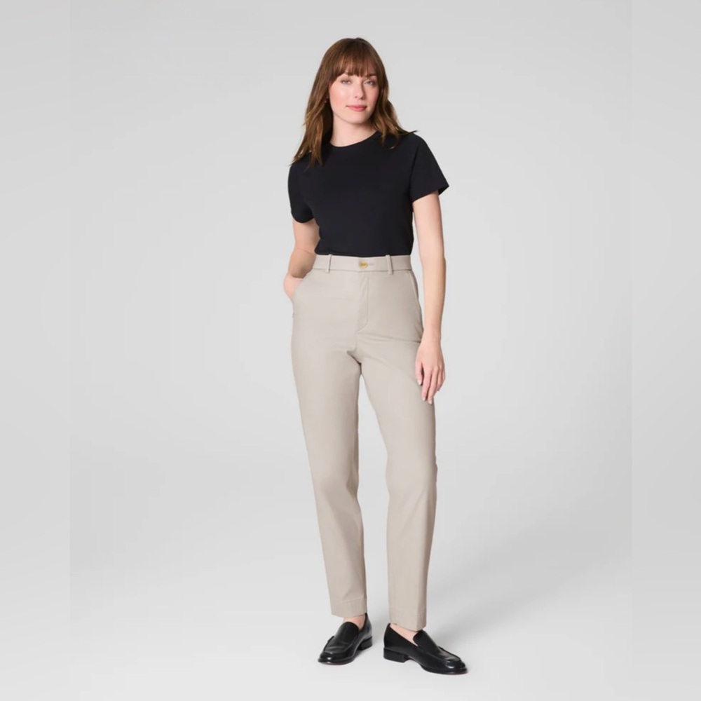 SPANX supersmooth Stretch Twill
Slim Straight Pant